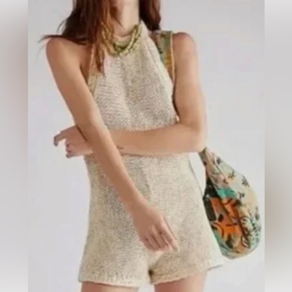 FREE PEOPLE IVORY MOLLY PLAYSUIT HALTER TASSEL KNIT ROMPER ONE PIECE Small